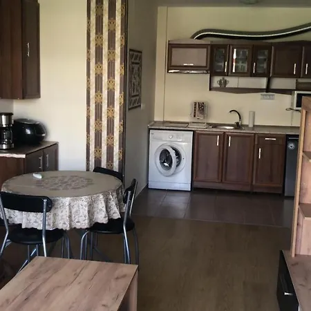 Holidayfort Sunny Apartman Napospart